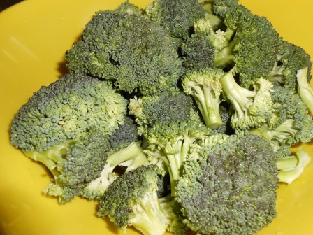 emoticibo broccoli