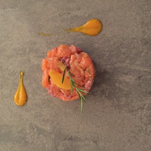 tartare di salmone e aracia