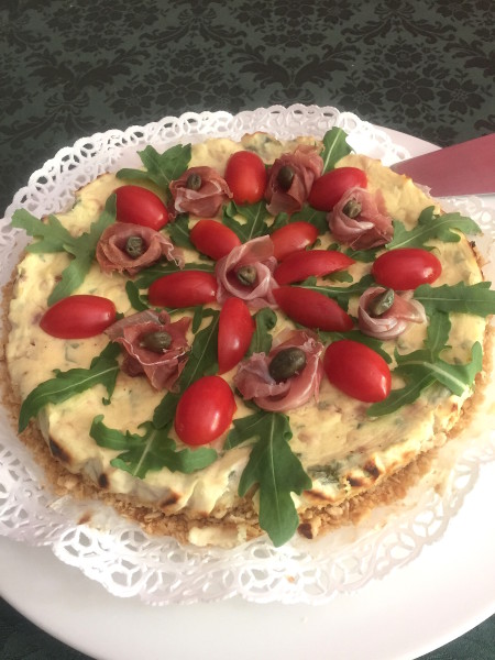 una gustosa e bellissima cheesecake salata, fatta a modo mio