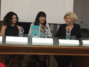 Da sinistra, Edy Tassi, Annalisa Monfreda, direttore ddi Donna Moderna, che ci ha presentate a Bookcity, e io.